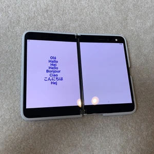 Microsoft Surface Duo - White Parts/ Non working/PASSWORD LOCKED - Photo 1 sur 3