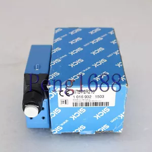 brand new sealed SICK WT24-2R210 PHOTOELECTRIC PROXIMITY SENSOR fastshipping - Picture 1 of 6