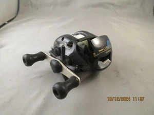 Shimano Bantam Coriolis CO-100 Bait Cast Baitcast Fishing Reel Japan used - Picture 1 of 10