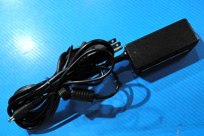 Genuine LiteOn AC Power Adapter PA-1400-14  19V 2.1A 40W 5.5×4.0mm Tip (Pin) - Image 1 of 4