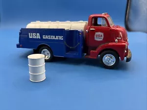 First Gear Inc 1952 GMC Delivery USA Gasoline DieCast collectible - Picture 1 of 11