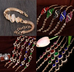 verschiedene Armbänder aus Metall gold rosegold mit Strass oder Kunststoff - Bild 1 von 61