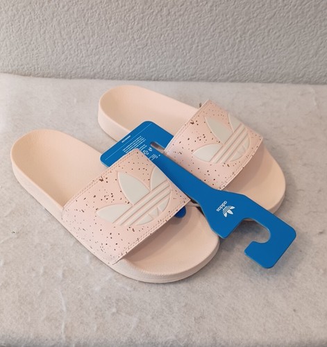 ADIDAS Nuove diapositive sandali Adilette Lite donna ~ tinta rosa bianco (HQ6119) taglia 10