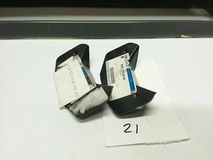 NOS 2005-09 Ford Freestyle TAURUS X R&L Front Bumper Mount Bracket - Picture 1 of 4