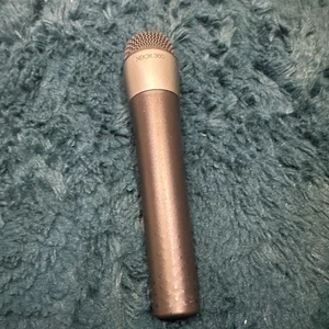 Official Microsoft Xbox 360 Wireless Microphone / Mic, works with battery  - Picture 1 of 5