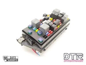 Cadillac DTS Buick Lucerne 2008-2011 Under Seat Fuse Box Relay OEM 13697145 - Picture 1 of 6