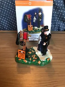 Dept 56 Accessories GRAVELY HAUNTING-2007 Ceramic Halloween Snow Village 54714 - Picture 1 of 1