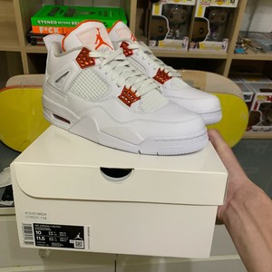 retro 4 orange metallic