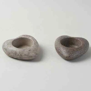 New Set of 2 Gorgeous Natural Look Stone Effect Heart Shape Tealight Holder  - Picture 1 of 3