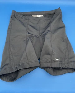 Nike Dri Fit Women's sz M 8-10 Black Padded Cycling Bike Tight Shorts - Picture 1 of 8