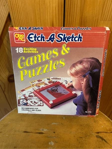 Vintage Ohio Art Etch A Sketch Spiele und Puzzles wiederverwendbare Kunststoffbildschirme (8551) - Bild 1 von 3