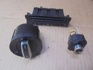 VW VOLKSWAGEN TIGUAN 2015 SWITCH PACK / MIRROR ADJUST AND HEADLIGHT SWITCHES - Picture 1 of 16