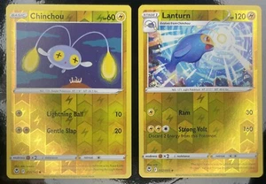 Pokemon Juego de Cartas Coleccionables Chinchou & Lanturn 051/052/195 Silver Tempest Reverse Holo 2022 Casi Nuevo - Imagen 1 de 2