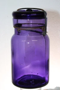 PINT DIAMOND FRUIT JAR BASE EMB W/ ORIGINAL EMB DIAMOND FRUIT JAR LID AMETHYST - Picture 1 of 9