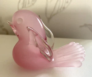 Vintage Murano Oball pink opaline glass little sparrow love bird immaculate #3 - Picture 1 of 20