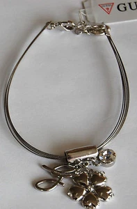 NWT Guess Silver-tone Metal Wire & Clear Rhinestones Flower Bracelet - Picture 1 of 4