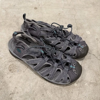 Sandalias impermeables para mujer Keen Whisper talla 8,5 grises para exteriores Foto 1 de 4