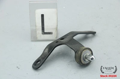 2015 Harley Electra Glide 发动机气缸喇叭支架 #4104 — 第 1/4 张图片