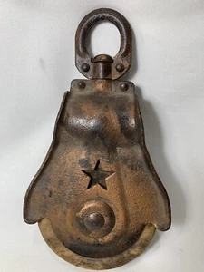 Vintage Cast Iron & Wood Starline Barn Swivel Pulley Rustic Primitive - NEATO - Picture 1 of 20