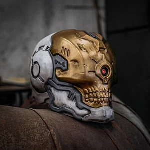 Maykr Slayer Helmet, Wearable Replica, Doom Eternal Maykr Skin, Cosplay Prop - Picture 1 of 11