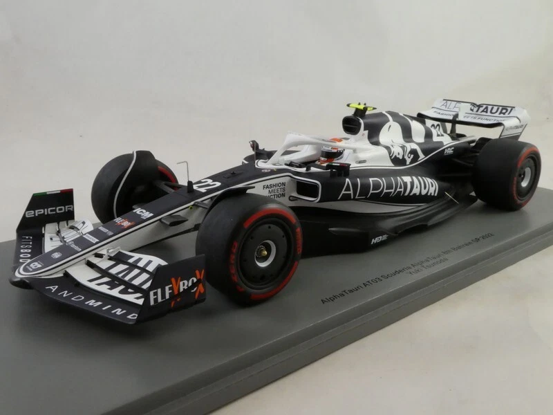 Spark 18S757 1/18 ALPHATAURI AT03 NO.22 8TH BAHRAIN GP 2022 YUKI TSUNODA