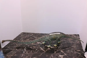 MAMENCHISAURUS FIGURE DINOSAURS OF CHINA SAFARI LTD 1994 JURASSIC PERIOD RARE TO - Picture 1 of 7