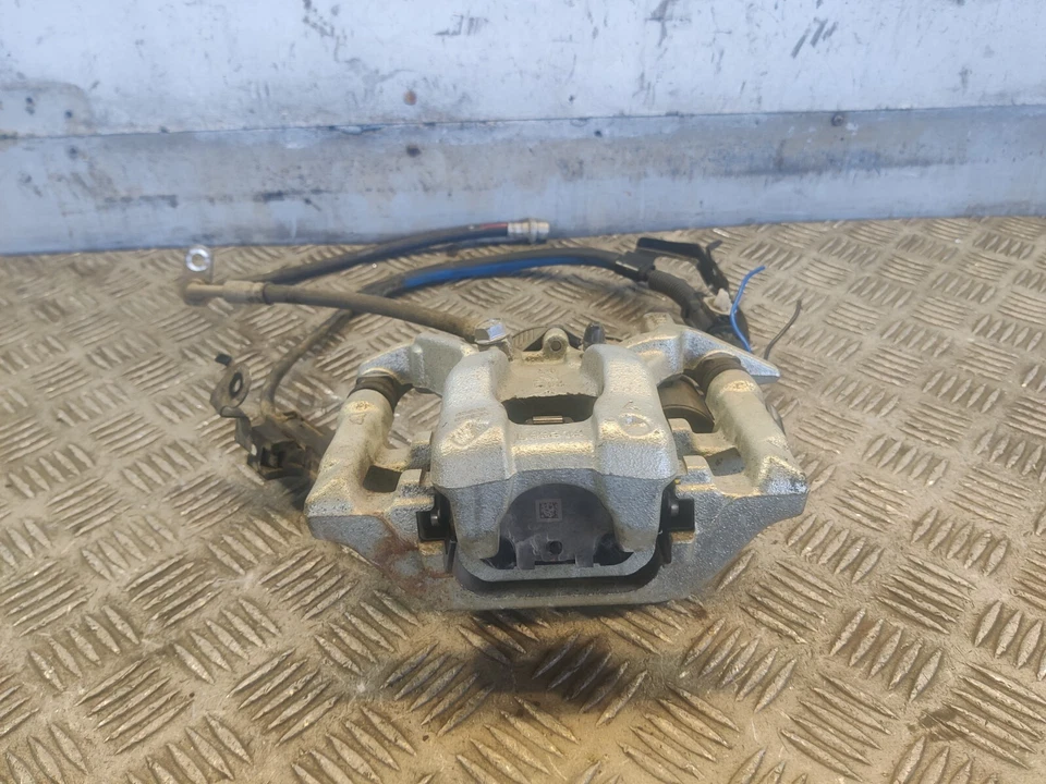 TOYOTA YARIS CROSS BRAKE CALIPER REAR LEFT NSR L99521 1.5L AUTO HYBRID 2023 - Image 1 of 4