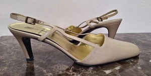 Bruno Magli Women Slingback Heels Beige/Nude Leather Size: 10B Made in Italy - Picture 1 of 11