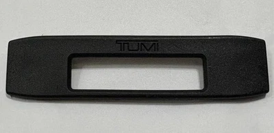 "Аксессуар пластиковый плакат TUMI ""Alpha"" для отслеживания багажа - черный - 1 штука" - Изображение 1 из 3