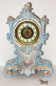 Antiguo reloj francés pintado a mano escena de querubines y porcelana floral grande - Imagen 1 de 16