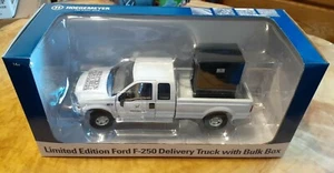 1/25 Hoegemeyer Ford F-350 Truck Seed Tote SpecCast - Picture 1 of 6