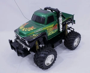 Vintage Radio Shack 4x4 Off Roader RC Tormentor Green Monster Truck NO Remote - Picture 1 of 8