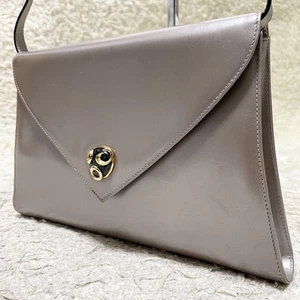 Salvatore Ferragamo Gancini Schultertasche Silber Leder Vintage Gold Hardware - Bild 1 von 24