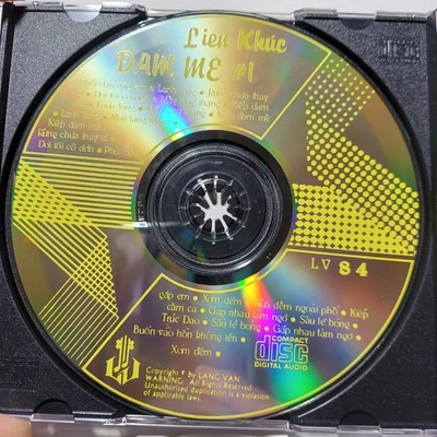 Lien Khuc Dam Me #1 - Lang Van 84 Vietnamese Music CD  - Image 1 of 4
