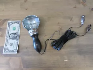 Vintage Miniature 12 Volt Trouble Light Automotive Car Truck Emergency Lighting - Picture 1 of 6