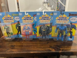 DC SUPER POWERS BATMAN LINTERNA VERDE SEDA OSCURA SUPERMAN 2022 McFarlane EN MANO - Imagen 1 de 9