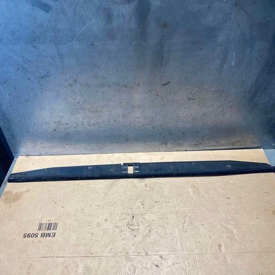 Mercedes-Benz W124 S124 porta traseira porta-malas traseiro acabamento plástico 1247470635 azul - Imagem 1 de 4