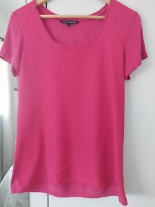 FRENCH CONNECTION Womens Size S Top Blouse Pink Short Sleeve Scoop Neck T-shirt 