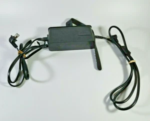 Respironics AC Adapter Only 12V MESP1080A1913 - Picture 1 of 4