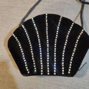 Bolso vintage de terciopelo negro con forma de carcasa con adornos de diamantes de imitación trenzado Str - Imagen 1 de 11