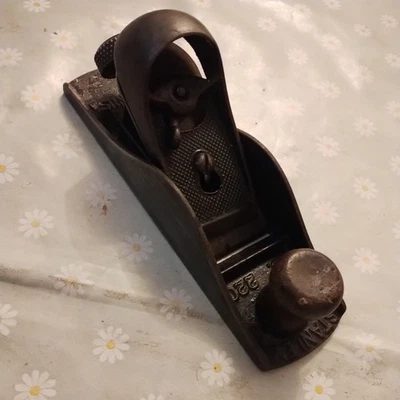 VINTAGE STANLEY 220 WOOD PLANE USA - Image 1 of 4