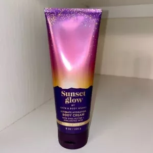 Bath and Body Works SUNSET GLOW Ultimate Hydration Body Cream 8 OZ - Picture 1 of 2