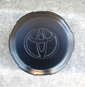 Center cap Hubcap 1985-1995 Toyota Pickup 4 Runner Tacoma Wheel Rim - Picture 1 of 3