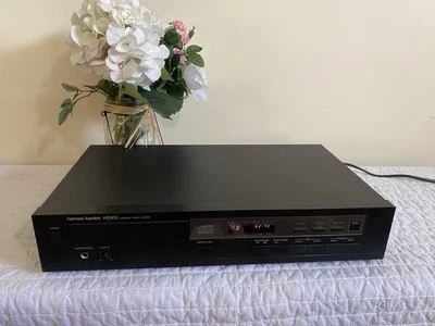 Reproductor de CD individual Harman Kardon HD800 - FUNCIONA MUY BIEN Y LUEGO SE CORTA Foto 1 de 4