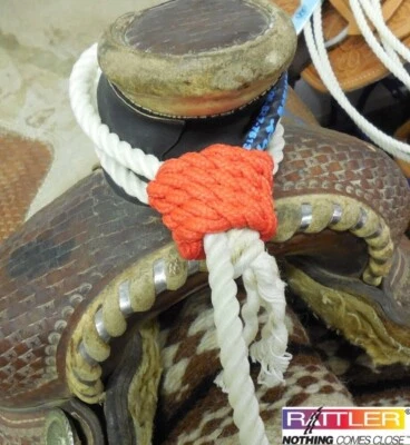 Cuerdas trenzadas Rattler cuerno nudo rojo sonajero nada se acerca Foto 1 de 4