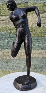 Edgar Degas Dancer Looking at the Sole of her Right Foot Statue in Bronze - Picture 1 of 22