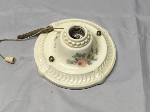 Vtg Flush Mount Porcelain Ceiling Light Shabby Floral Chic Old Sconce 653-17E Cover