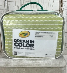 Crayola Dream In Color Twin Sheet Set Serpentine Stripe Screamin’ Green NEW - Picture 1 of 9