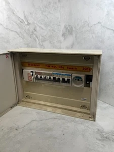 Quadro Elettrico Hager da Esterno 32x22x12 cm con prese, interruttori e differen - Foto 1 di 6