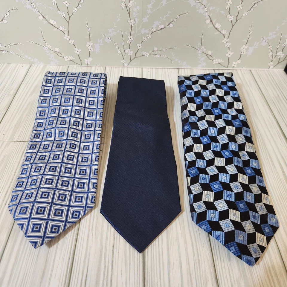 Bachrach Lote de 3 Corbatas Hombre Azul Geométricas Sólidas 100% Seda Foto 1 de 4